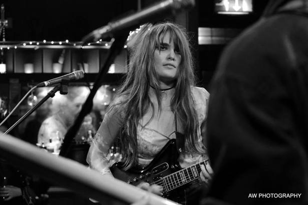 calva louise, the monarch alan wells